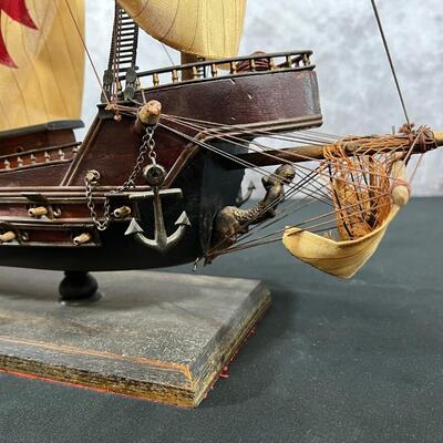 Spainish Caravelle Model Ship