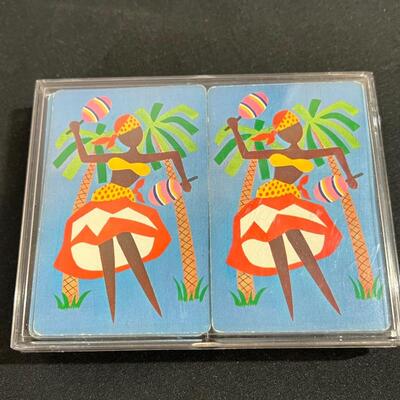 Vintage Cards & Accessories