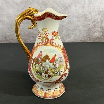 Horse Pitcher