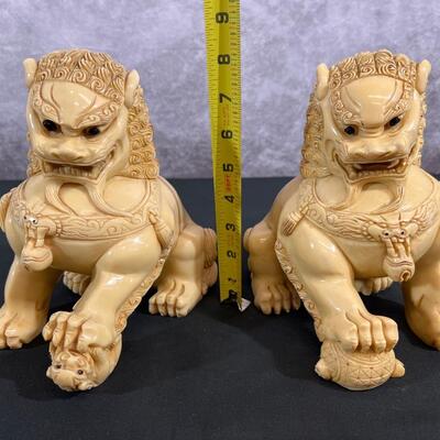 Vintage Resin Foo Dogs