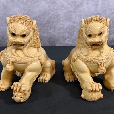 Vintage Resin Foo Dogs