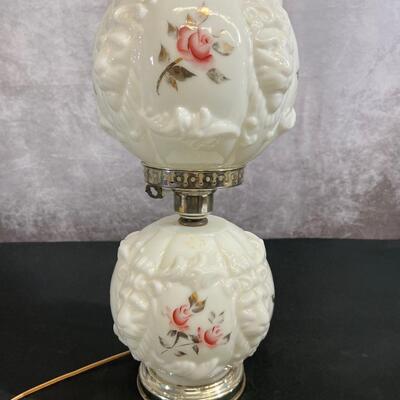 Vintage Lion Globe Lamp 18"x7.5"
