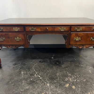 Hekman Chippendale Desk Mahogany