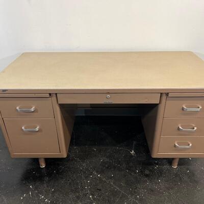 Tanker Desk A