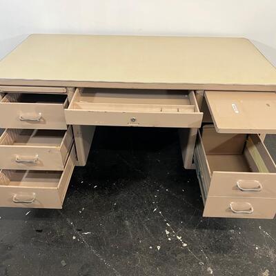 Tanker Desk B