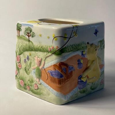 Winnie the Pooh Tissue Ceramic Box
