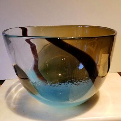 Mid-century art glass bowl