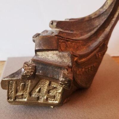Art Antique Military-Themed Sculpture