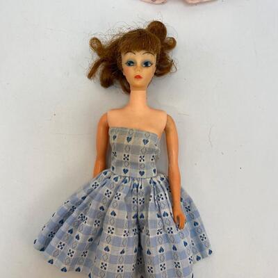 Vintage 1960 Ideal Toy Corp MITZI Fashion Doll