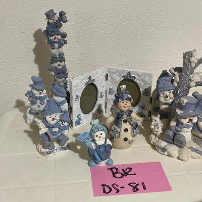 Snow Buddies Lot