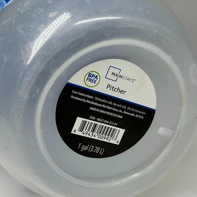 Large Plastic Nautical Fish Main Stays Gallon Pitcher