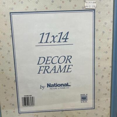 Lot of Home Decor Displayable & Hanging Picture Frames