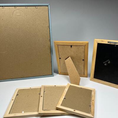 Lot of Home Decor Displayable & Hanging Picture Frames
