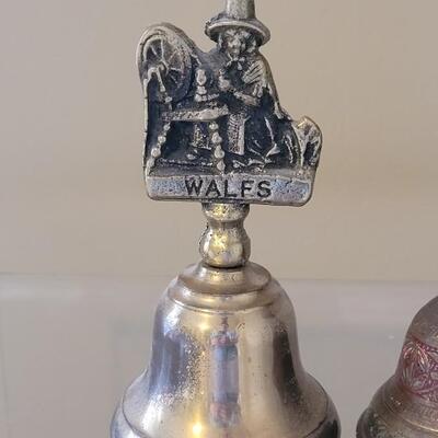 Lot 17: Vintage Brass Bells