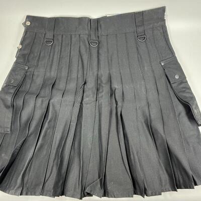Scottish Highland Apparel Modern Black Celtic Kilt Size 40