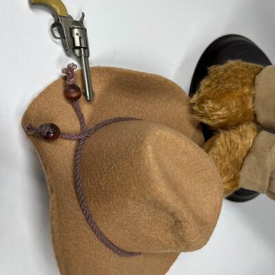 Retro The Franklin Mint Heirloom Western John Wayne Cowboy Bear