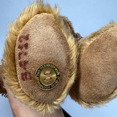 Retro The Franklin Mint Heirloom Western John Wayne Cowboy Bear