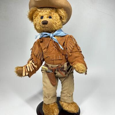 Retro The Franklin Mint Heirloom Western John Wayne Cowboy Bear