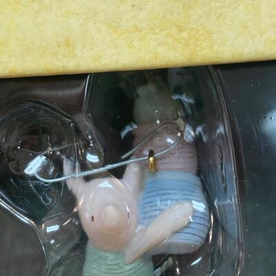 Classic Pooh Storybook Ornament Set