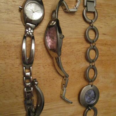 Collection Of Watches Quartz - Studio Y - Dickies Rumours
