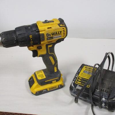 DeWalt DCD777 20V Cordless 1/2" Drill With Battery & Charger