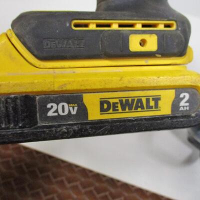 DeWalt DCD777 20V Cordless 1/2" Drill With Battery & Charger