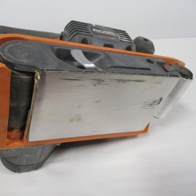 Rigid R2740 Heavy Duty Variable Speed Belt Sander