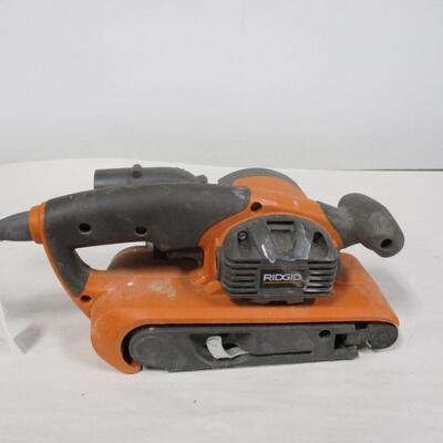 Rigid R2740 Heavy Duty Variable Speed Belt Sander