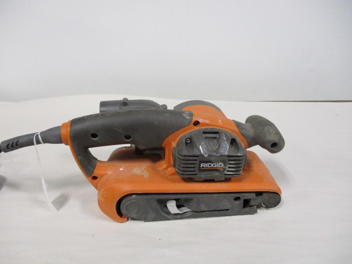 Rigid R2740 Heavy Duty Variable Speed Belt Sander