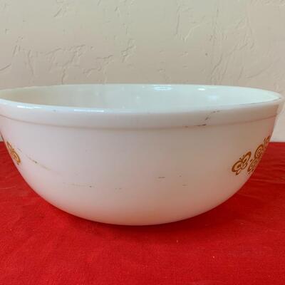 Pyrex Bowl