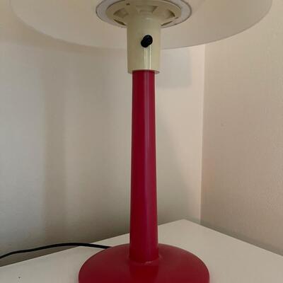 1970's mushroom lucite table lamp