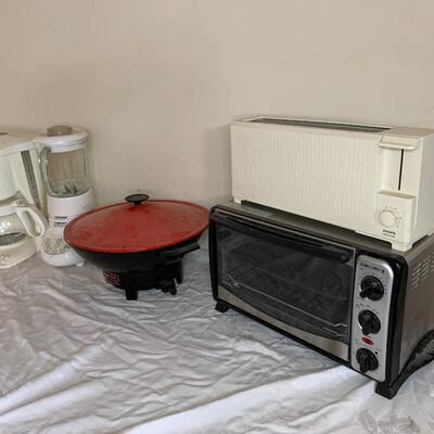 Small Appliance Lot