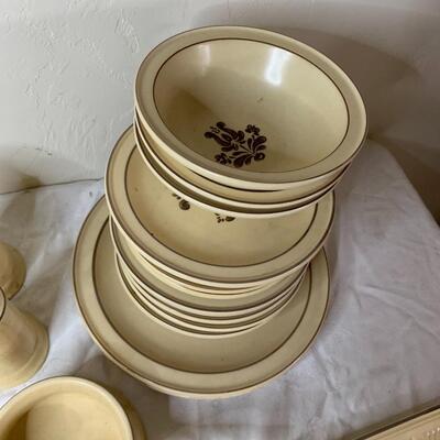 PFALTZGRAFF ceramic dinnerware