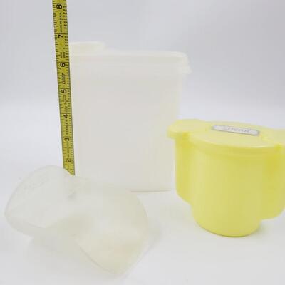 VINTAGE TUPPERWARE BUNDLE #1