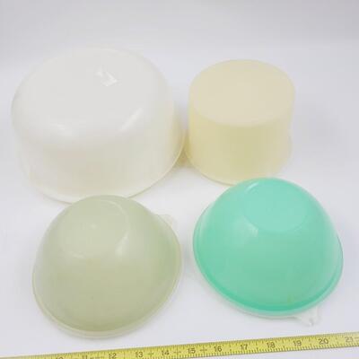VINTAGE TUPPERWARE BUNDLE #2