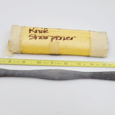 KNIFE SHARPENER STONE W/ PROTECTIVE COVER