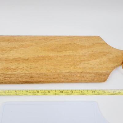 PLASTIC & WOODEN CUTTING BOARD BUNDLE