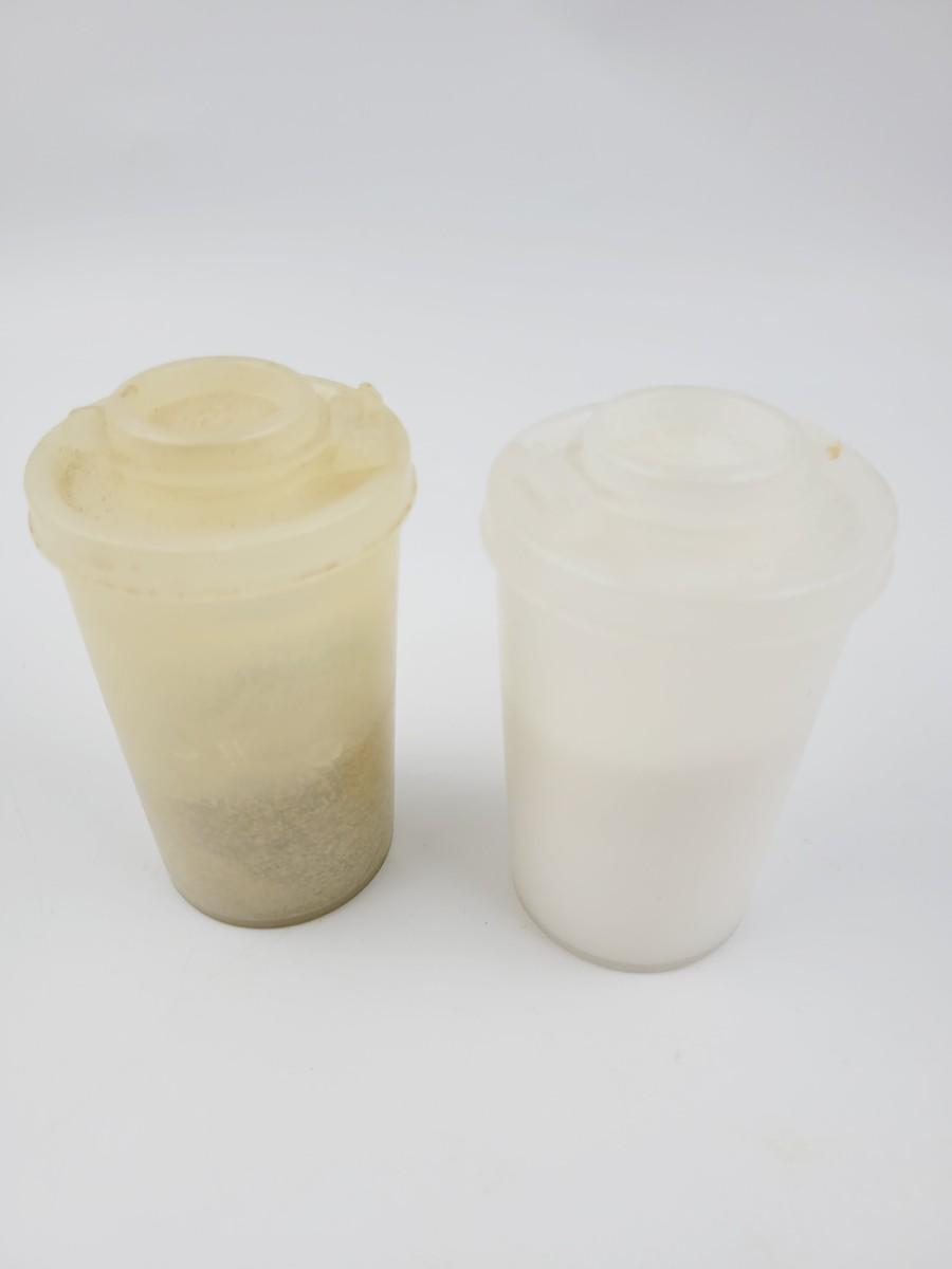 VINTAGE TUPPERWARE SALT & PEPPER SHAKER SET | EstateSales.org