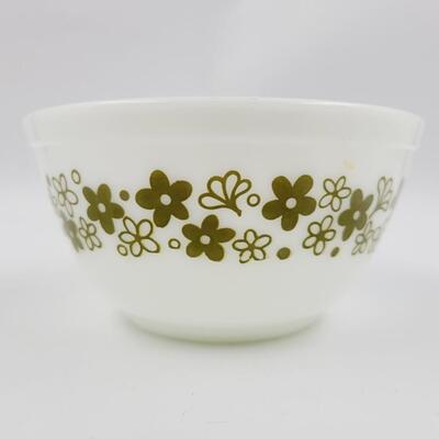 VINTAGE PYREX SPRING BLOSSOM BOWL