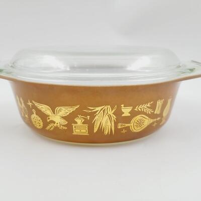 VINTAGE PYREX AMERICANA GOLD OVAL BAKING DISH W/ LID #2