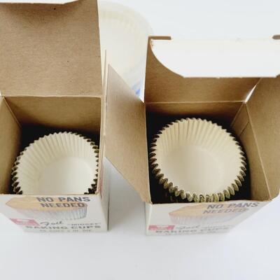 VINTAGE FOIL BAKING CUPS