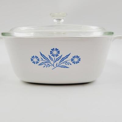 CORRELL BLUE CORNFLOWER 1.5 QT  LIDDED CASSEROLE DISH