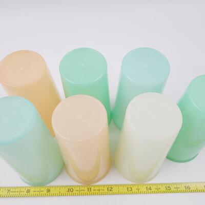 VINTAGE TUPPERWARE CUP SET 7PC
