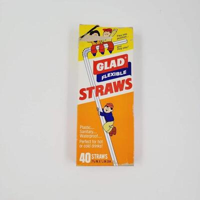 VINTAGE GLAD STRAWS