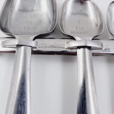 VINTAGE FOLEY WALL HANGING MEASURING SPOON SET