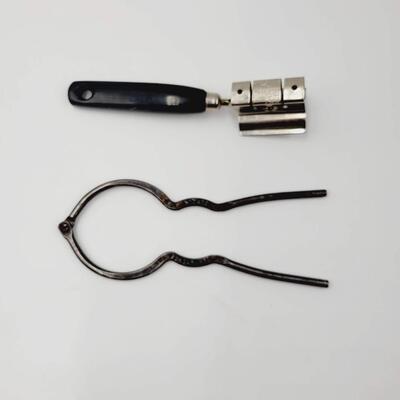 VINTAGE KITCHEN ACCESSORIES