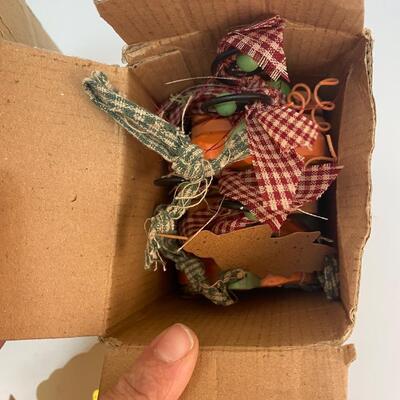 Autumn Fall Seasonal Painted Wood Pumpkins & Leaves for Decor or Crafts