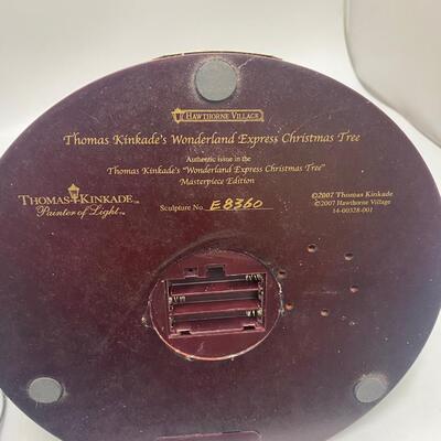 Thomas Kinkade's Wonderland Express Christmas Tree Lighted Display