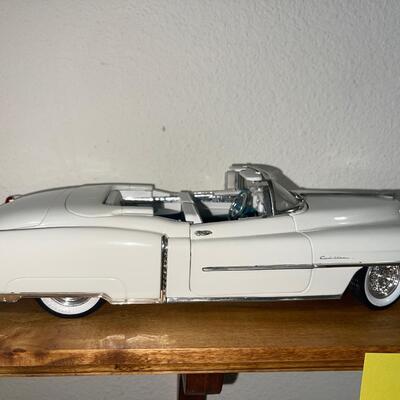 White Cadillac Metal die cast