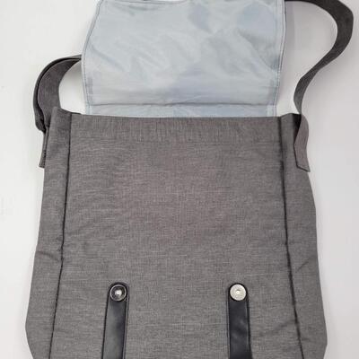 CANVAS MESSENGER BAG